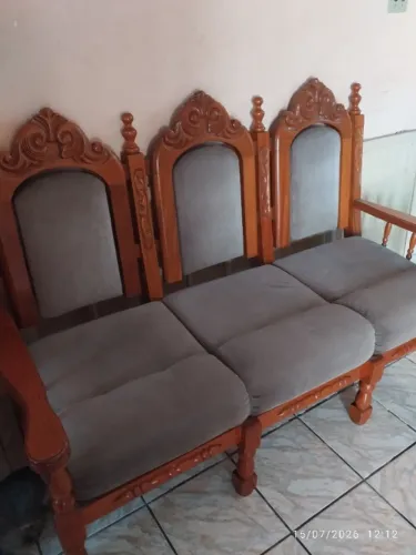 Conjunto de Sofás 2 e 3 Lugares Estilo Colonial