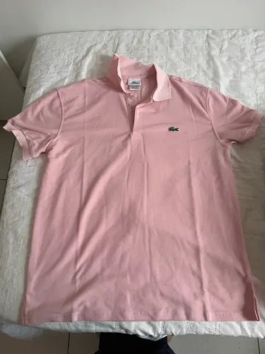Camisa polo Lacoste rosa salmão 