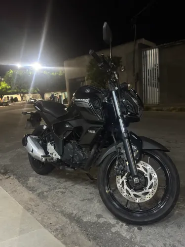 Vendo moto Yamaha