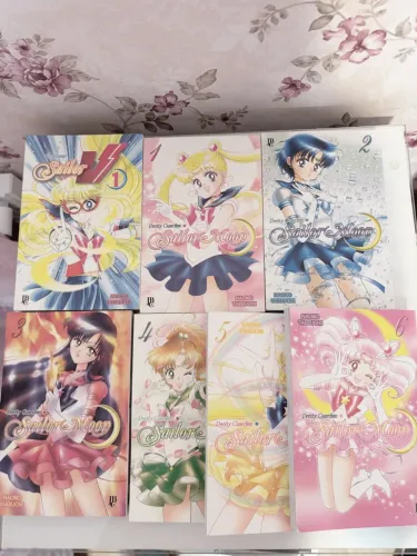 COLEÇÃO MANGÁS SAILOR MOON 1 AO 6 + SAILOR VENUS 1 