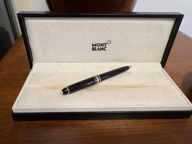 Caneta Montblanc pequena - Impecável
