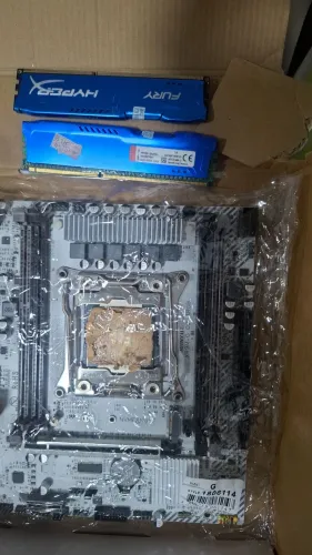 Placa Mãe x99m-g d3 PC Game com processador Intel Xeon E5-2666 v3 e 8GB de memoria RAM