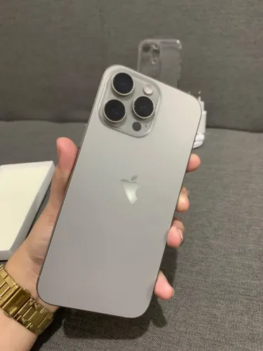 IPhone 16 pro Max NA GARANTIA APPLE 256GB