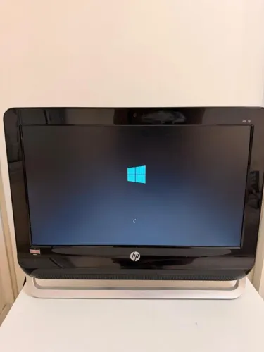 Computador HP All in One 18-1000BR | 8GB RAM | SSD 240GB