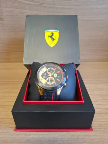 Relógio Scuderia Ferrari Red Rev Evo Chronograph - Modelo 0830298