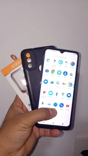 Vendo Motorola e20 32gb+capinha+película e carregador novo celular sem marca de uso.