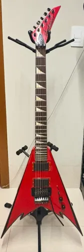 Guitarra Jackson King V Phil Demmel Signature -Com EMG