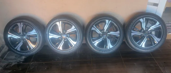 Rodas aro 17 do civic g10 original