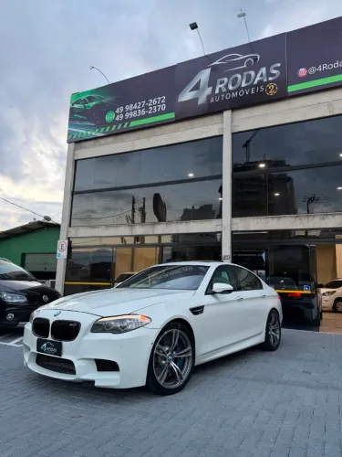 BMW M5 4.4 560cv Bi-turbo Aut. 2013
