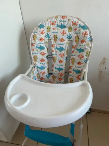 Cadeira alimentação