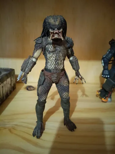 Neca predator jungle hunter
