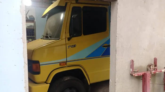 Mercedes 710