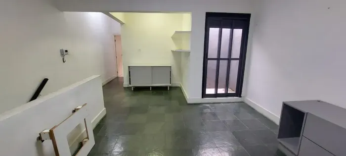 APARTAMENTO DIFERENCIADO, ÚNICO NO PRÉDIO