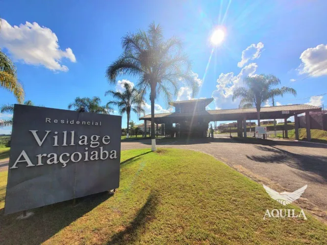 CASA TÉRREA 204M² - TERRENO DE 800M² - 3 SUÍTES - ÁREA GOURMET - QUINTAL - VILLAGE ARAÇOIA
