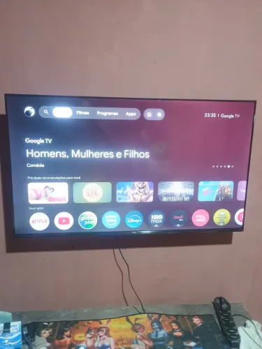 Smart tv TCL 43 polegadas dois meses de uso sem nenhum defeito