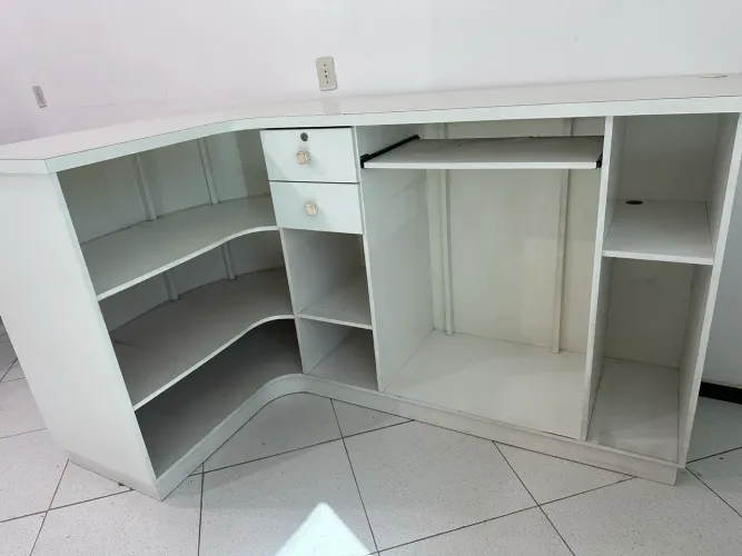Vendo balcão para loja