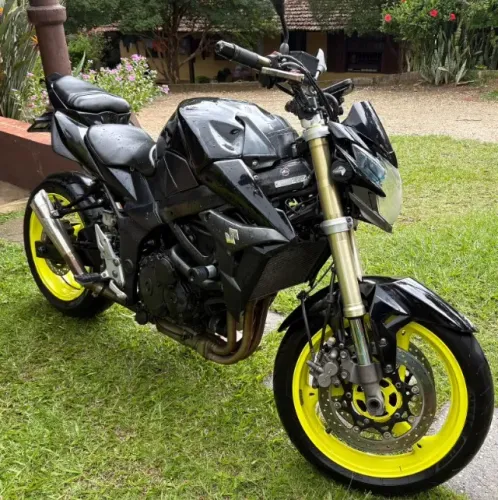 Suzuki GSR 750 A 2014