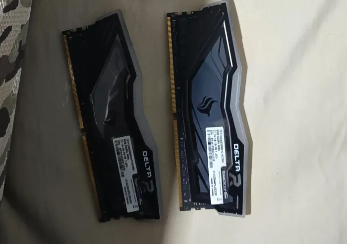 Memória RAM 8gb 2x cl16 3200hz