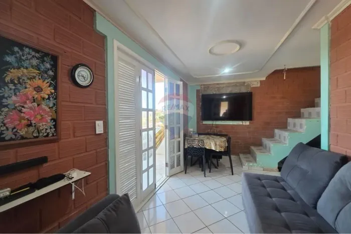 Casa duplex à venda em Ipioca com área total de 1.178m2 Maceió/AL