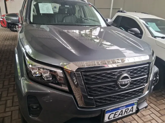 Nissan Frontier XE CD 4X4 2.5 TB Diesel 2025