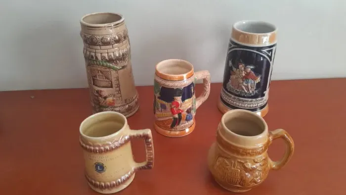 Lote 5 Canecas Antigas Cerâmica Décadas 70 e 80 Coleção Decoração