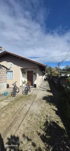 Casa para Venda em Florianópolis, Rio Tavares, 7 dormitórios, 3 banheiros, 4 vagas