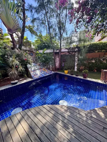 Linda Casa Pedra do Sal 6 Suítes 750m² Itapuã Reg. Stella Maris Oportunidade