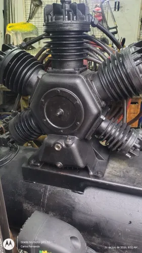 Compressor Wayne W900, 5 pistões, reservatório 425 litros, 150 libras, garantia de 30 dias