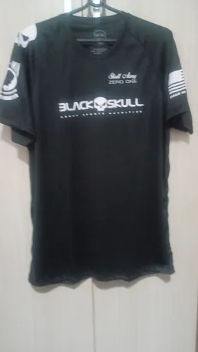 Camiseta masculina preta tamanho G