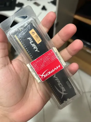 Memória 4GB DDR4 HyperX