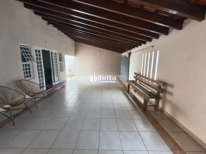 Casa residencial com 3 quartos sendo 1 suíte disponível para venda no bairro Presidente Ro