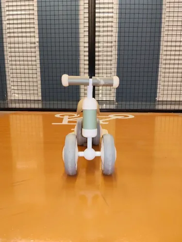 Bicicleta de equilíbrio Buba