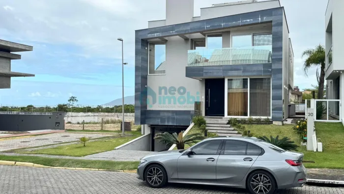 Casa com 4 dormitórios, Morro das Pedras, Florianópolis, SC
