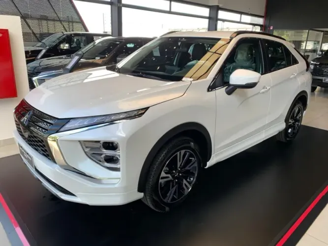 Mitsubishi Eclipse Cross HPE 1.5 16V 165cv AUT 2027