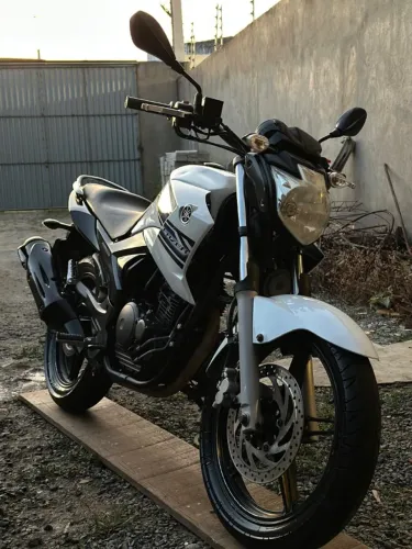 FAZER 250 - 2014