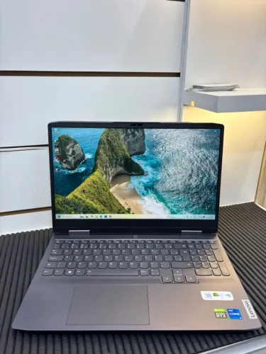 Notebook - Lenovo LOQ - i5 12ª Geração - 16 GB RAM - SSD 512 GB NVMe - RTX 2050 4 GB  