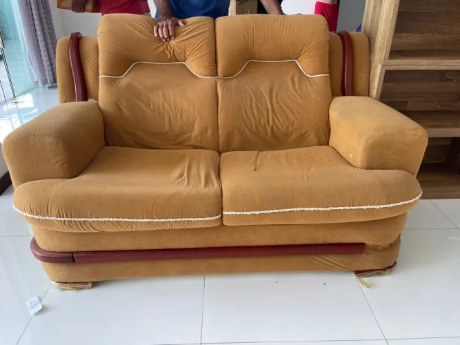 Sofá 2 lugares
