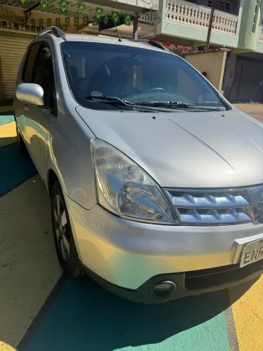 Nissan Livina SL 1.6 16V Flex Fuel 5P 2010