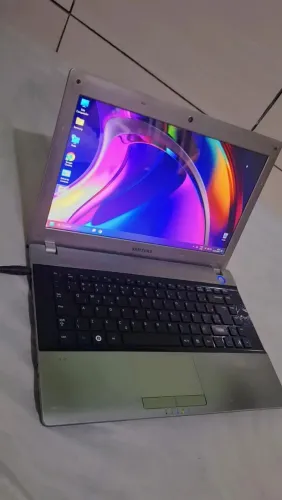 Notebook Samsung core i3