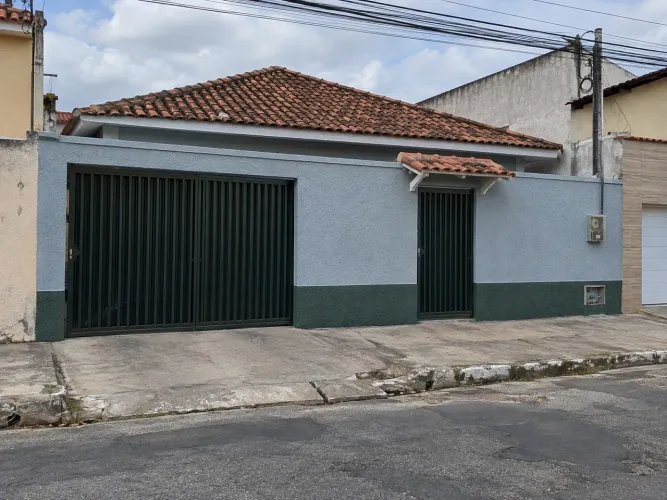 Casa a venda no SERRINHA, com 2 quartos aceito ofertas
