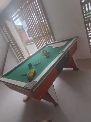 As sinucas estão novas pra quem tem bares observações só vendo as duas