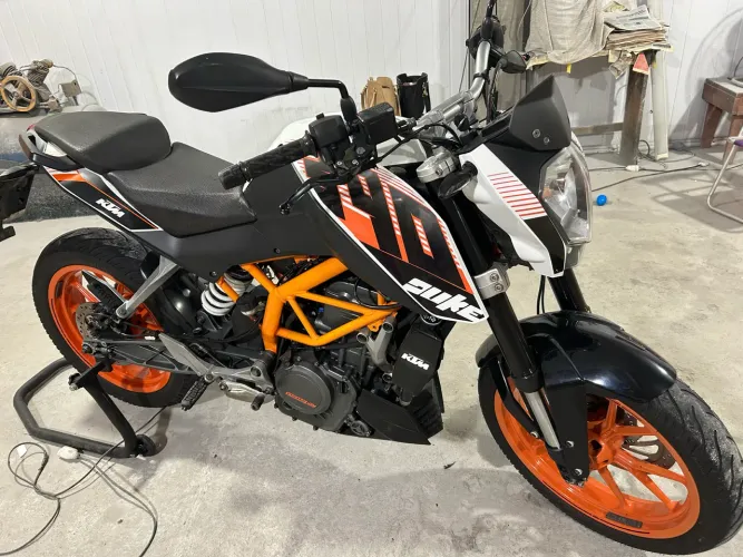 DUKE 390