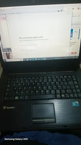 Vendo um notebook 