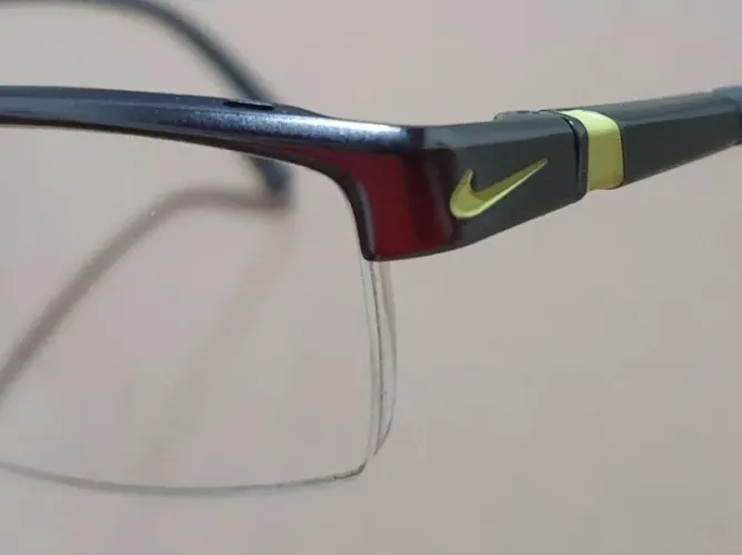 Armação óculos Nike TITÂNIO original
