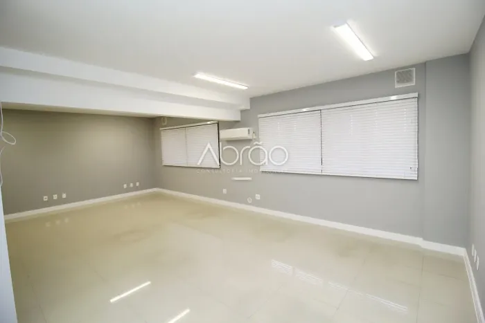 Sala Comercial para alugar no Bigorrilho - 57 m² - 2 vagas de garagem | Ref. 1849