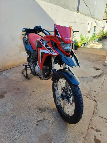 Veículo com 50k rodado, porém super conservado... Tudo original, nada pintado, motor ok