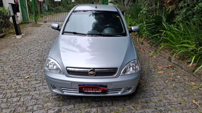 Chevrolet Corsa Sed. Premium 1.4 8V Econoflex 4P 2011