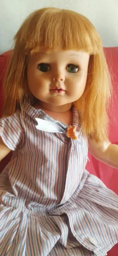 Boneca beijoca da estrela