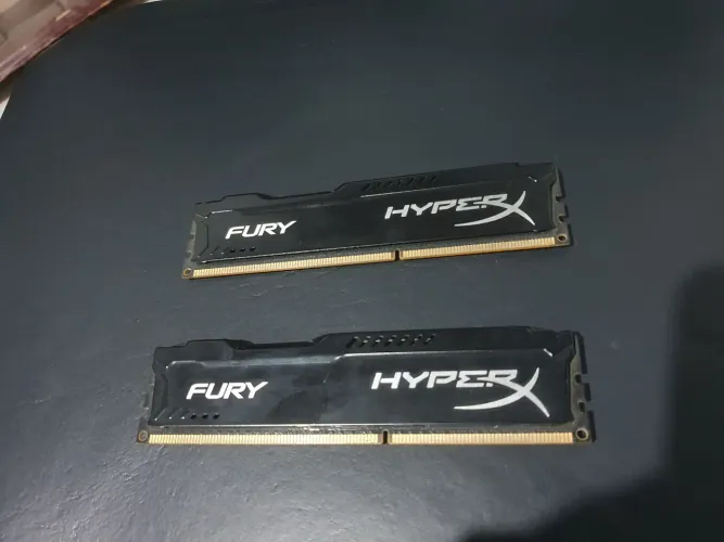 Kit Memória RAM HyperX Fury 8GB (2x 4GB) DDR3 1600MHz Preta