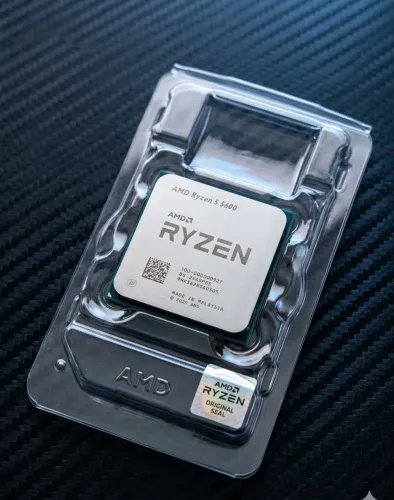 Processador AMD Ryzen 5 5600 (Estado de novo)